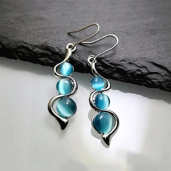 Jewelry - 🔥 Triple Moonstone & Silver Swirl Drop Earrings Opalescent Blue